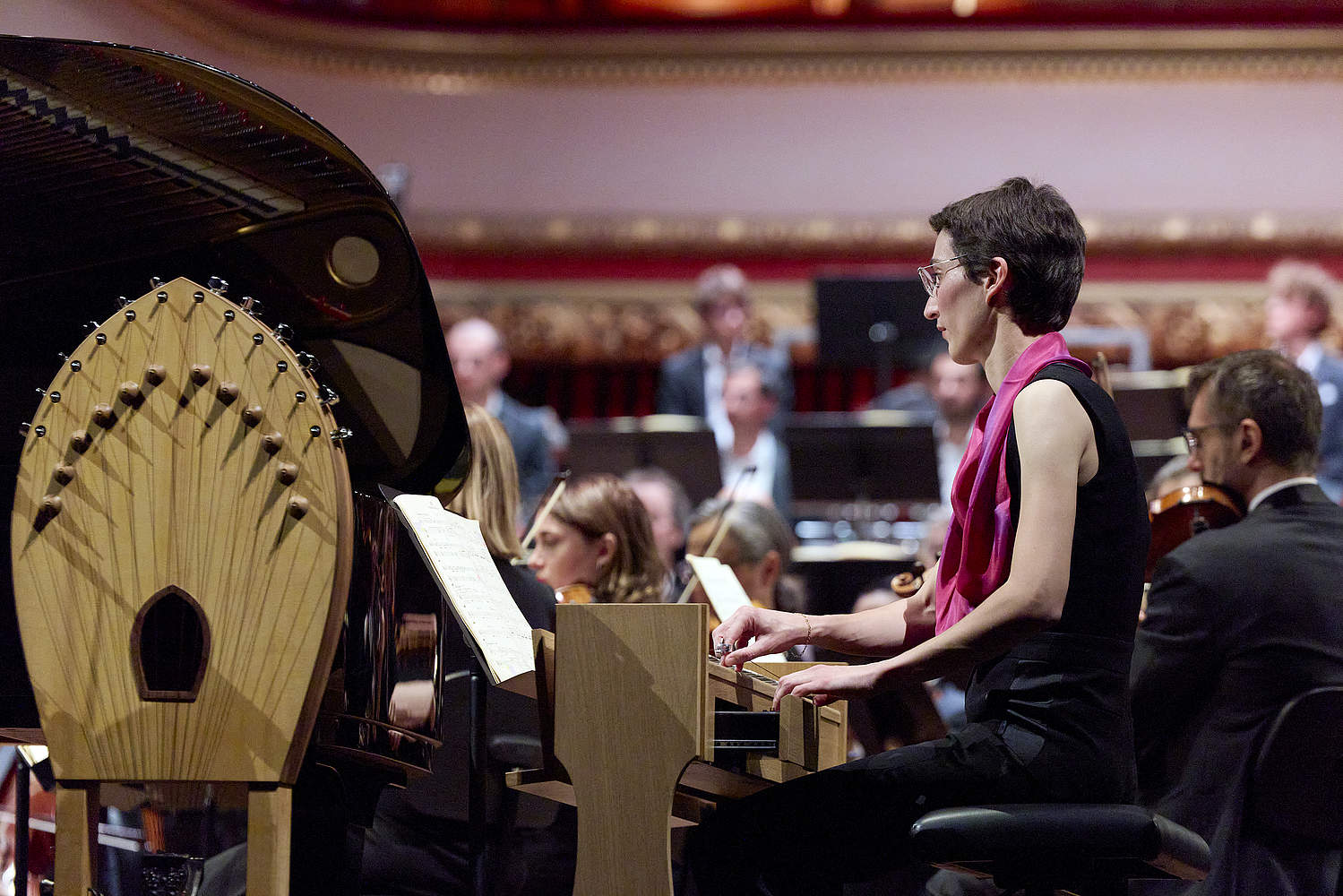 © Dougados Magali Ondiste Martenot Cécile Lartigau playing Olivier Messiaen's Turangalîla-Symphonie at a symphony concert with conductor Bertrand de Billy, pianist Kit Armstrong and the Orchestre de la Suisse Romande at Geneva's Victoria Hall.