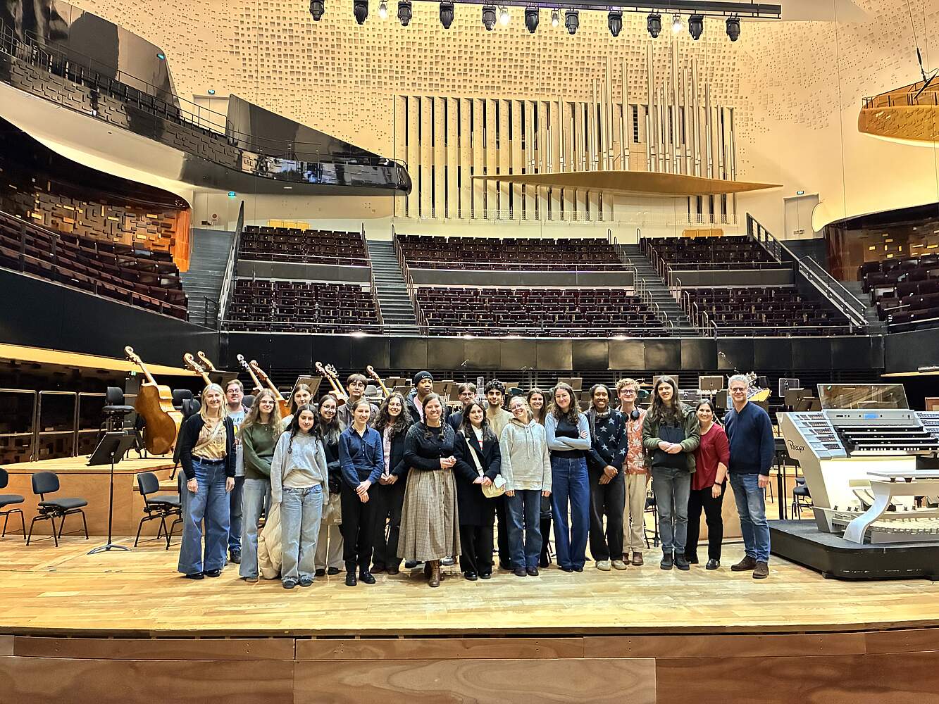 Voyage à la Philharmonie de Paris avec un groupe d'élèves de la filière Precollege de Genève